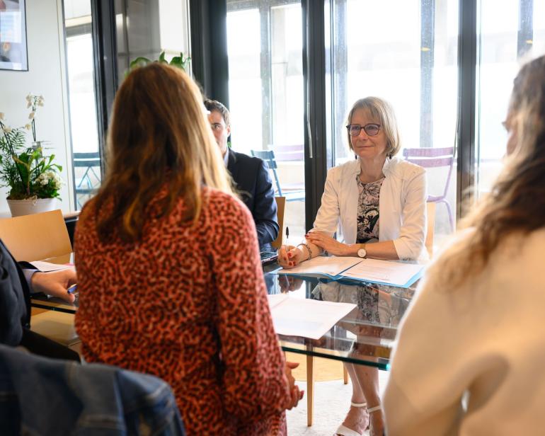 Rencontre avec la Ministre Véronique LOUWAGIE