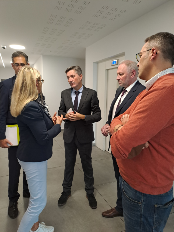 préfet de région en visite à l’Entreprise Adaptée E-Altimance 